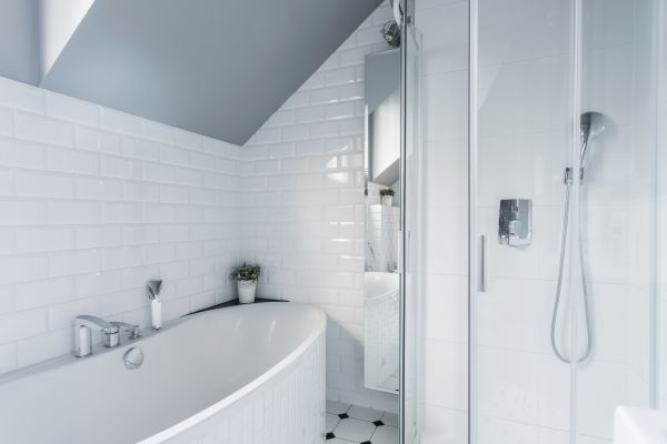 Bathroom Caulking Service in Strongsville