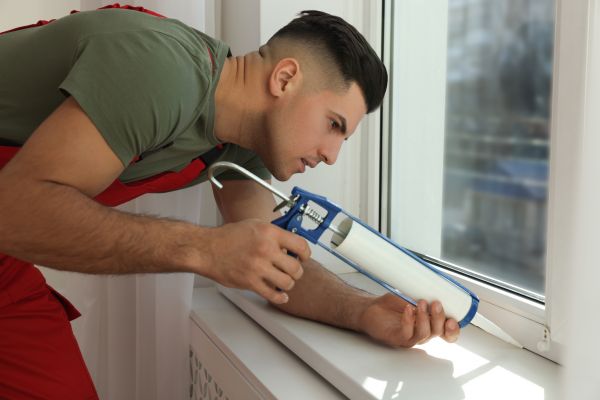 Window Caulking Repair in Strongsville